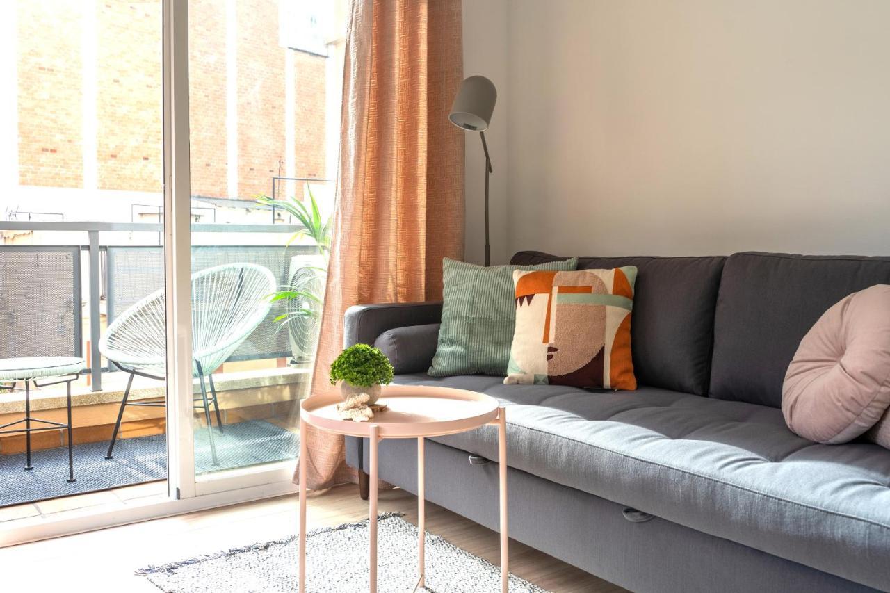 Soler Apartments ซานต์อาเตรียเดเบซอซ ภายนอก รูปภาพ