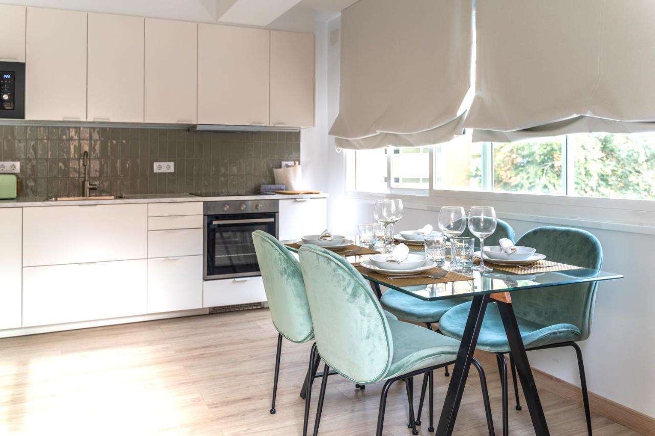 Soler Apartments ซานต์อาเตรียเดเบซอซ ภายนอก รูปภาพ